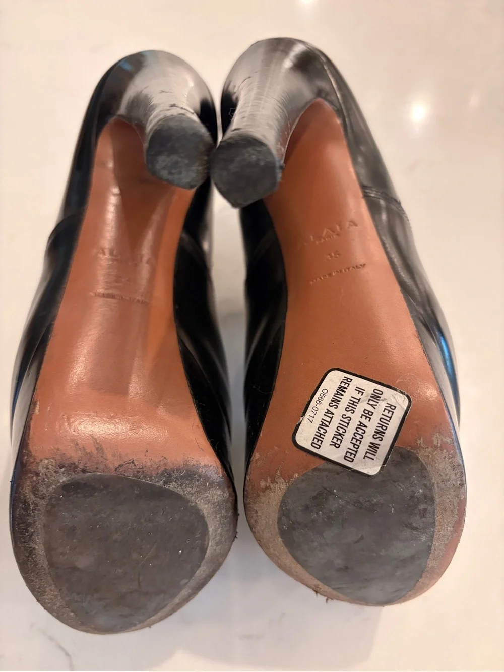 Alaia preowned does